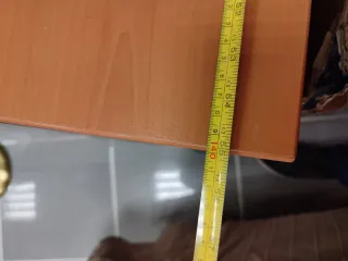 Mesa de oficina madera y metal