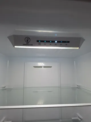 Nevera combi plateada