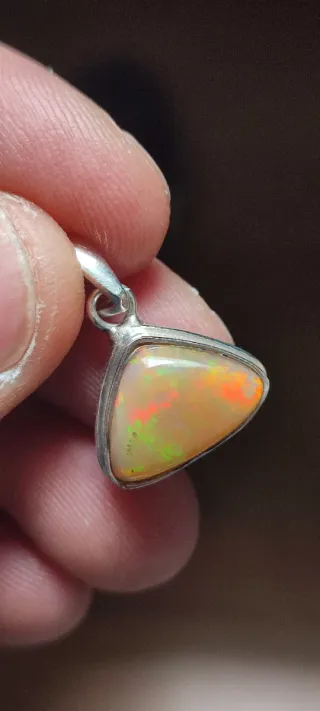 Colgante Plata y Ópalo de Etiopía.