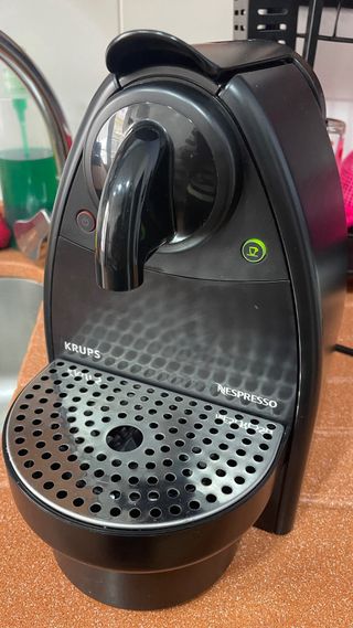 Cafetera Krups Nespresso Negra