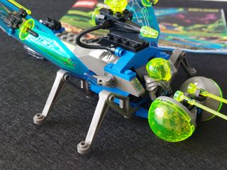 Lotto di set LEGO Space Insectoid, Expolorer e UFO