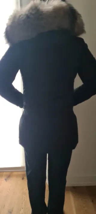 Parka Woolrich donna nera con cappuccio