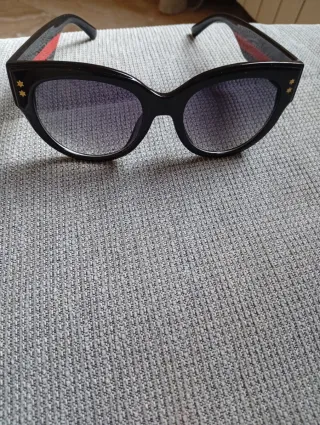 Occhiali da sole Gucci donna neri e oro