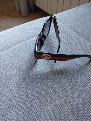 Occhiali da sole Gucci donna neri e oro