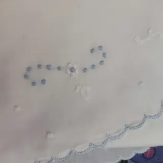 Sábana y almohada bebé