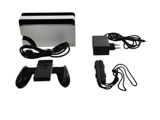 CONSOLA NINTENDO SWITCH OLED 64GB BLANCA * A ESTRENAR*