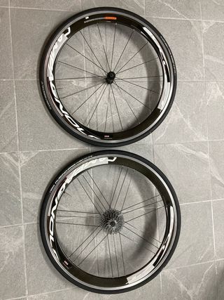 Ruedas Campagnolo Bullet