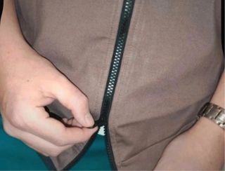 Sudadera con capucha Nike ciruela taupe