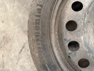 Rueda de repuesto temporal