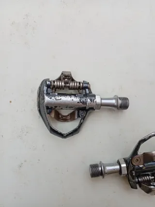 Pedales Gravel Shimano