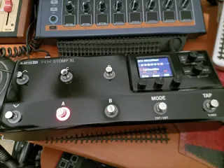 Line 6 HX Stomp XL como nuevo en caja