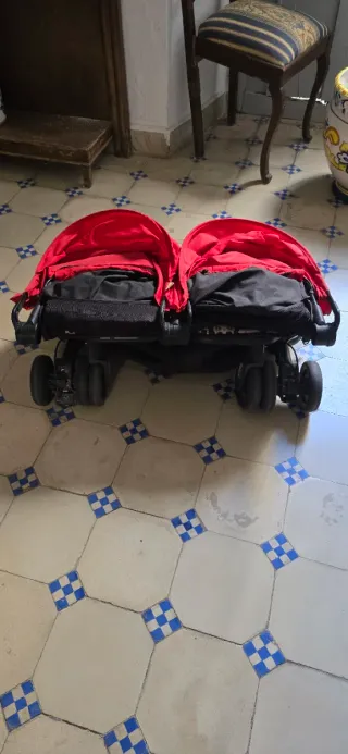 Sillita gemelar plegable