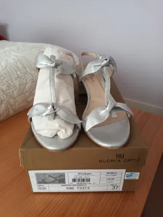 Sandalias Gloria Ortiz Plata Talla 37