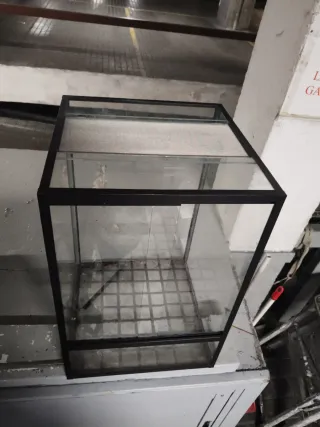 Terrario para reptiles