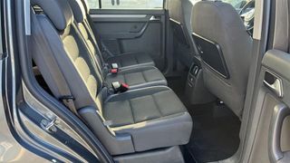 Volkswagen Touran 7 PLAZAS