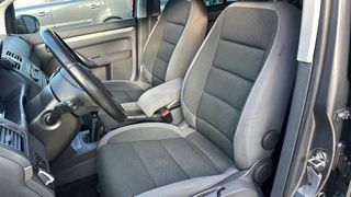 Volkswagen Touran 7 PLAZAS