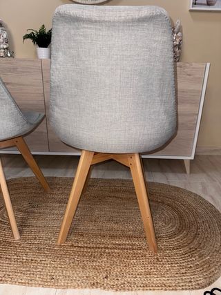 Mesa de cristal redonda con 4 sillas