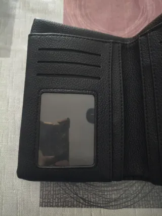 Cartera Billetera Negra con Tira Verde