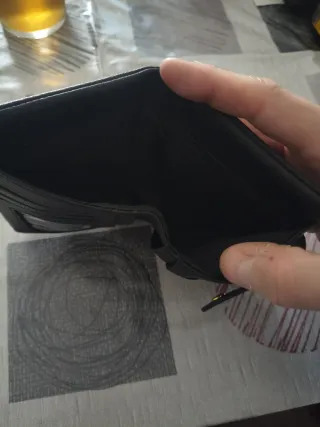 Cartera Billetera Negra con Tira Verde