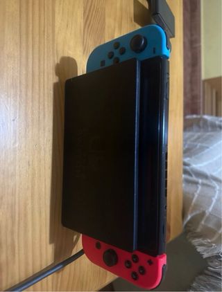 Nintendo Switch Azul/Rojo + Accesorios