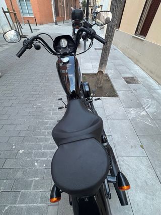 Harley-Davidson Iron 1200 super nueva