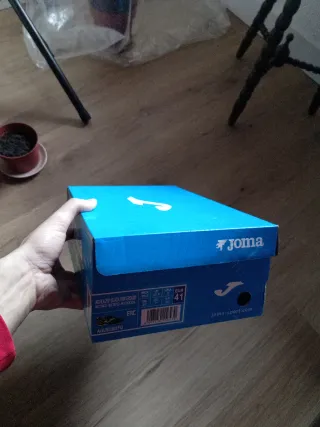 Botas de fútbol Joma Negras y Flúor (Talla EU41)