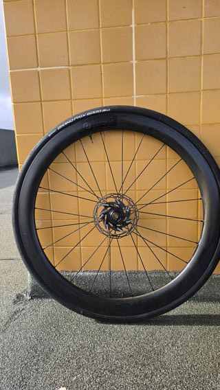 Rodas Syncros Capital 50mm Carbono