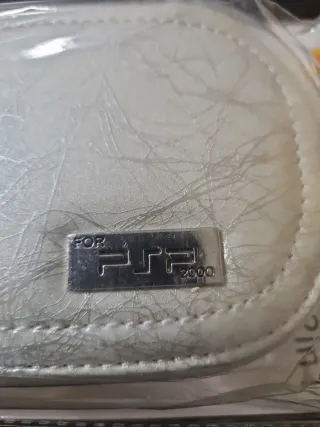 Funda PSP 2000/3000 2 en 1
