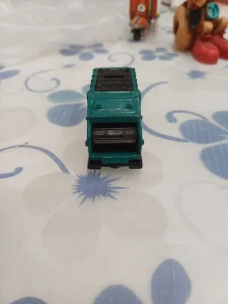 Modellino camion raccolta rifiuti verde