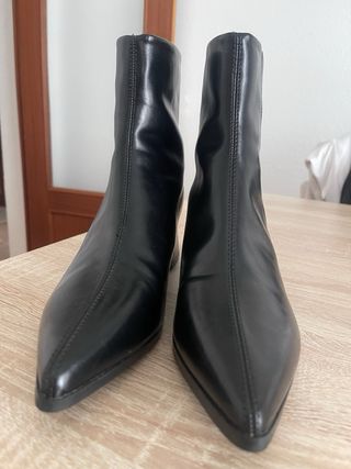 Botas de tacón negras