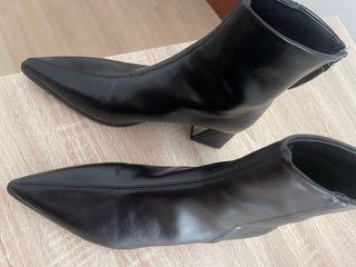 Botas de tacón negras