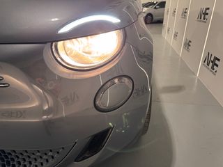 FIAT 500E 320KM AUTONOMIA WLTP 2022