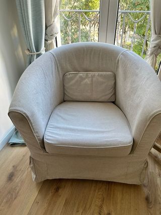 Sillón modelo TULLSTA de IKEA con funda