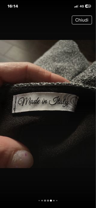 Abito corto grigio e nero