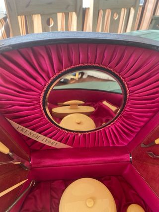 Neceser antiguo French Ivory