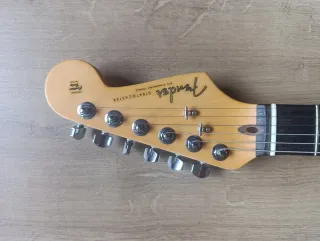 Guitarra Eléctrica American Fender Stratocaster