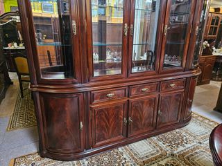 Móvel/Cristaleira Grande Madeira Maciça