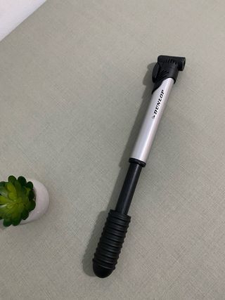 Kit Accesorios Bicicleta: Bomba, Luz y Sillin