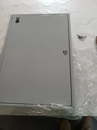 Arregui PL100 Armario Llaves 100 Ganchos