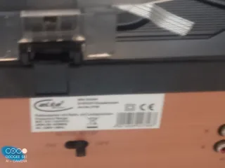 Tocadiscos Elta 2758 con Radio, Altavoces