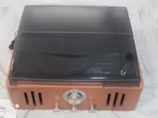 Tocadiscos Elta 2758 con Radio, Altavoces