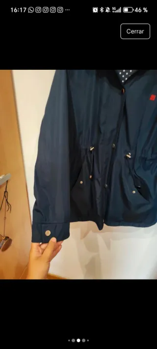 Cazadora azul con forro  de lunares