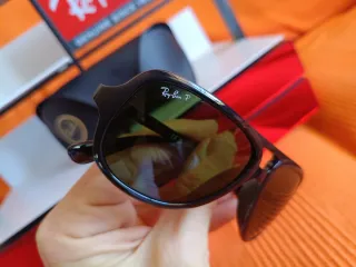 Gafas de Sol Ray-Ban RB4166 polarizadas