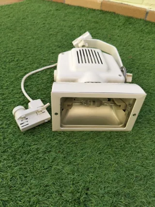 Lámparas Blancas de metal Idela para negocios