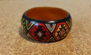 Pulsera artesanal madera pintada a mano