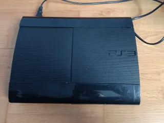 Consola Sony PS3 Slim Negra