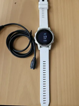 Garmin Fenix 5S Plus Blanco