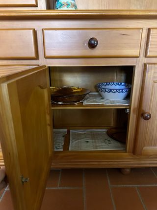 Conjunto provenzal . mueble   mesa y  4  sillas