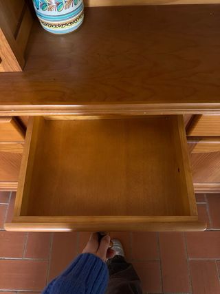 Conjunto provenzal . mueble   mesa y  4  sillas