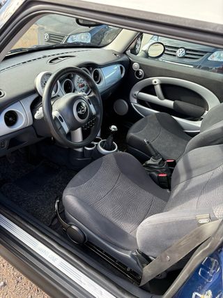 MINI Cooper one 2005